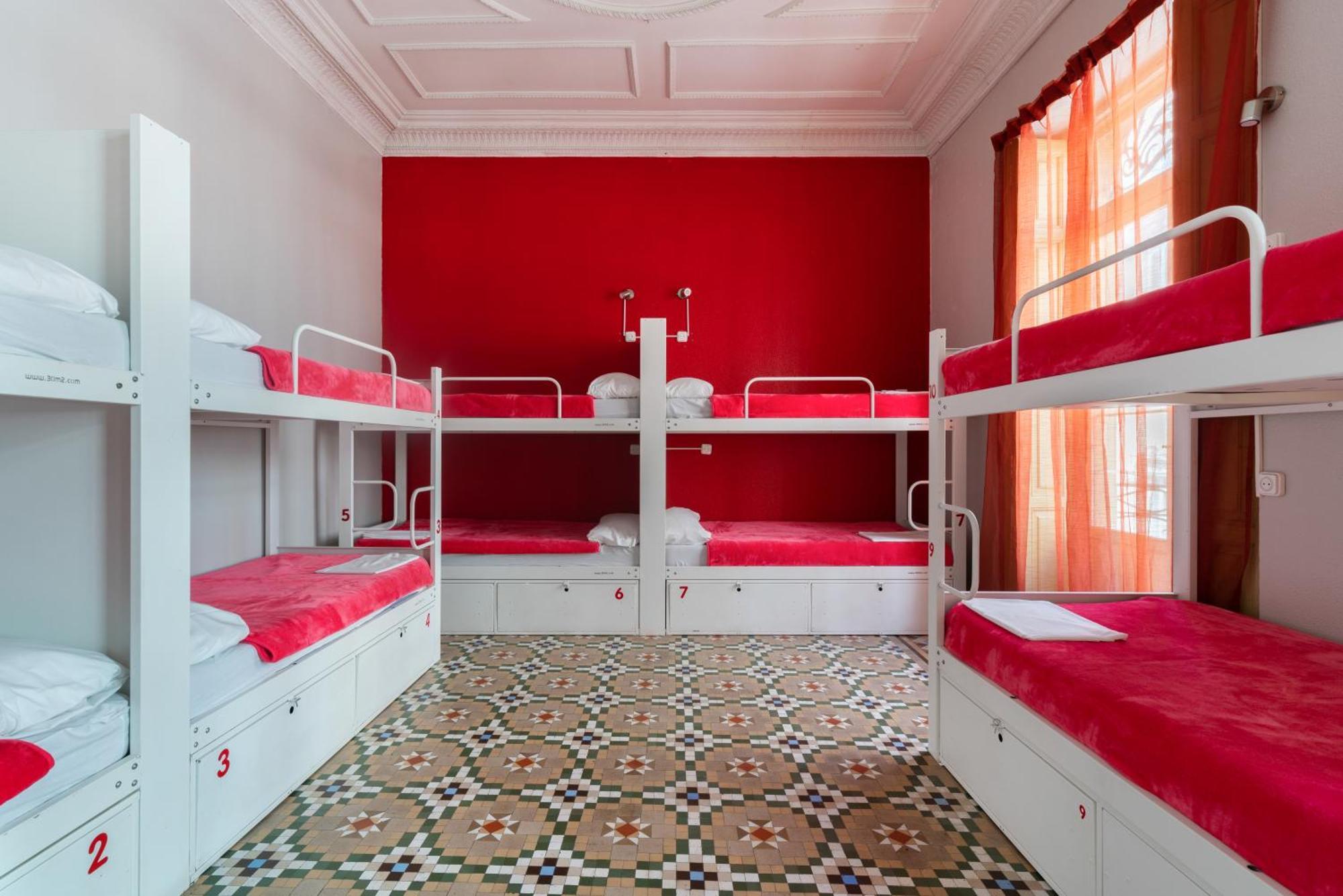 One Bed in Dormitory Room for 12 People,1006798360:JPEG